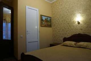 Гостиница Guest House Viktoria Кабардинка Двухместный номер с 1 кроватью или 2 отдельными кроватями-5