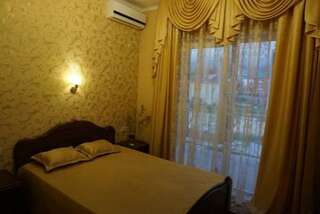 Гостиница Guest House Viktoria Кабардинка Двухместный номер с 1 кроватью или 2 отдельными кроватями-4